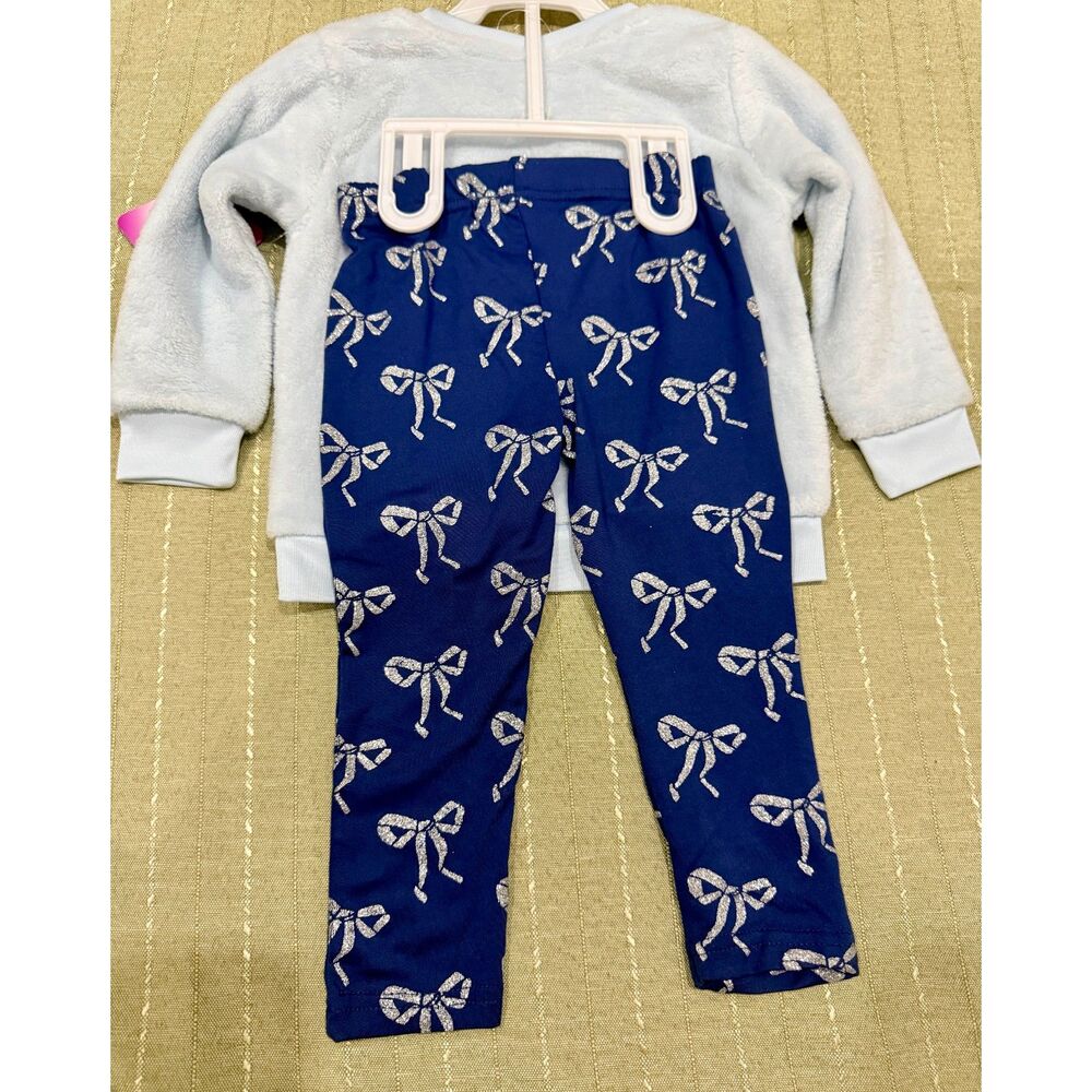 NWT Disney Minnie 2 pieces set. Very cute size 2T - Picture 2 of 4